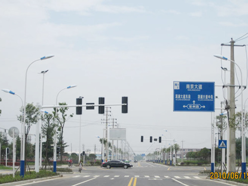 ���̰���